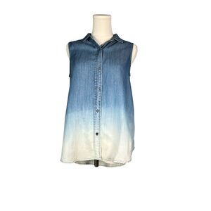 beachlunchlounge Sleeveless Blue Gradient Button Down Shirt